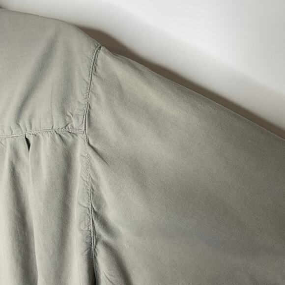 Vintage Guess Tan Shirt Grunge Worn Sz Small - Picture 8 of 8